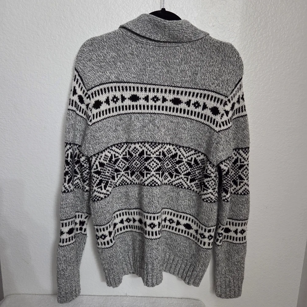 Old Navy Fair Isle shawl collar button-up cardigan sweater Men's Size Large - Picture 2 of 6